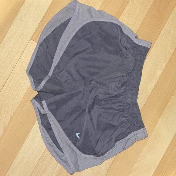 Womens Nike Shorts: Gray - Picture 1 of 4
